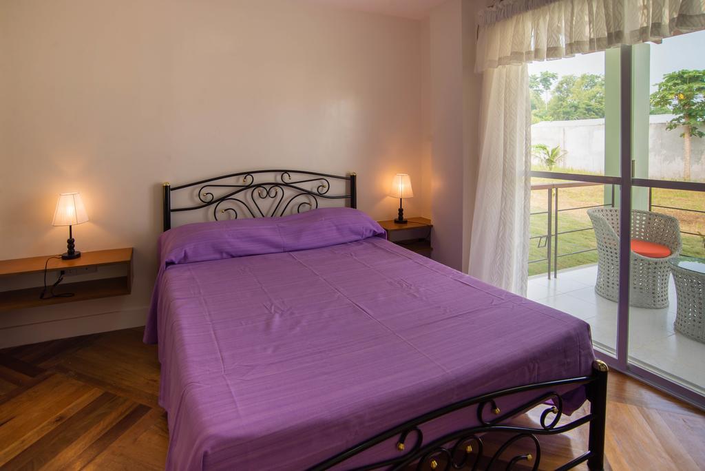 Oasi Fiore Bed & Breakfast Panglao Eksteriør billede